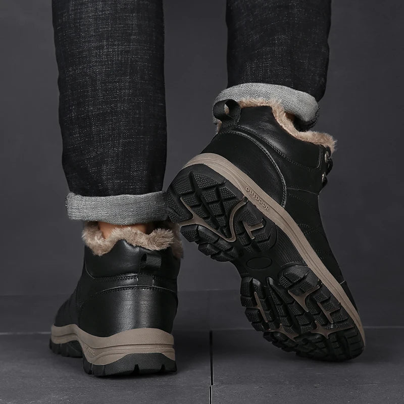 Bota Masculina de Couro – Forrada